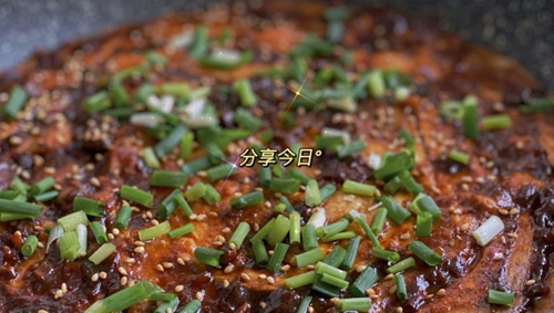 ζ
