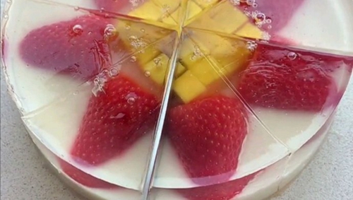 ƹ