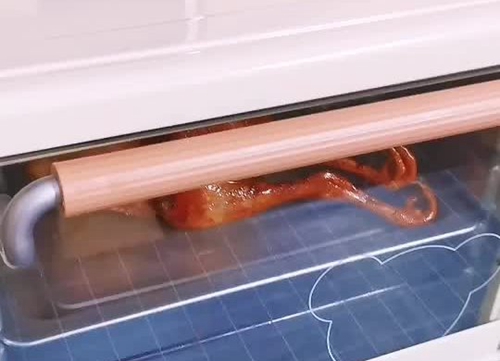 俾