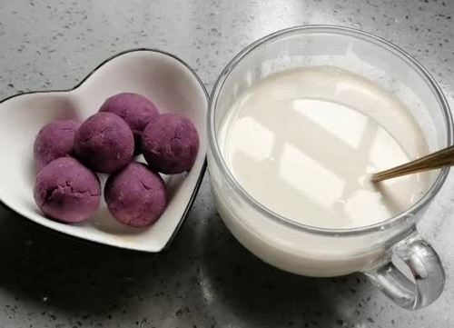 Բ̲