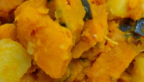 Ϲ