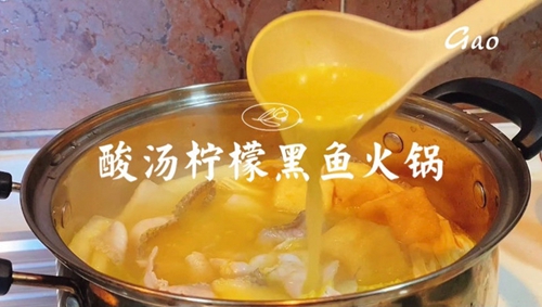 ʺ