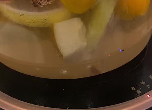 ˮ