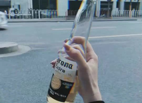 Ƥ