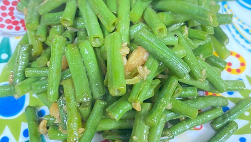ĩ