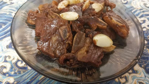 ţй