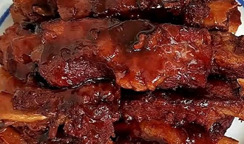 Ź