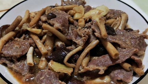 茶树菇炒牛肉
