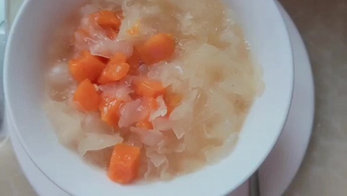 ľţ