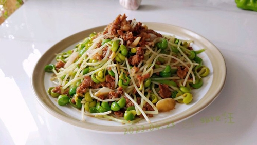 椒蒜肉肉黑豆苗