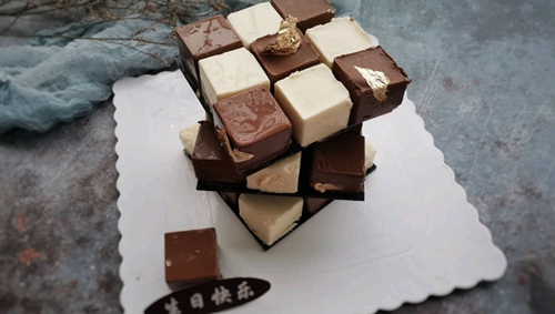 Ľ˹