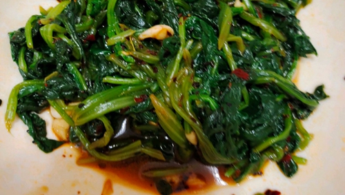 貤