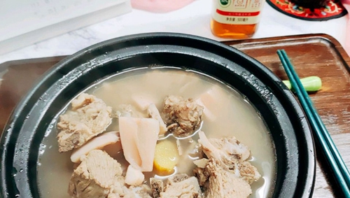 排骨莲藕汤