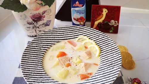 北欧三文鱼浓汤