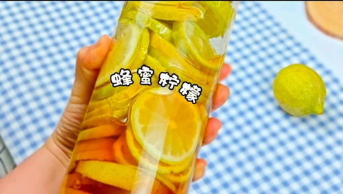 ʷ