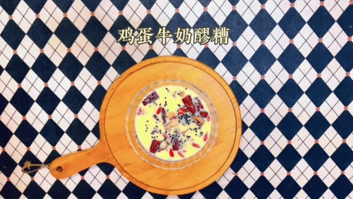 ţ