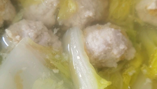 ޲