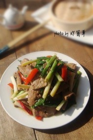 糴