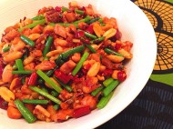 뼦