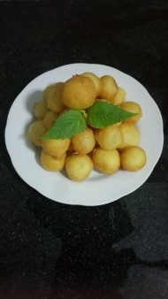 ӣı