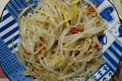 凉拌绿豆芽