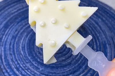 Ұ