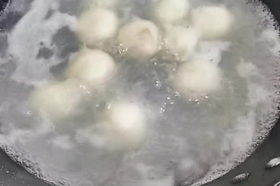 Բ