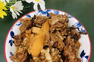 ţţ