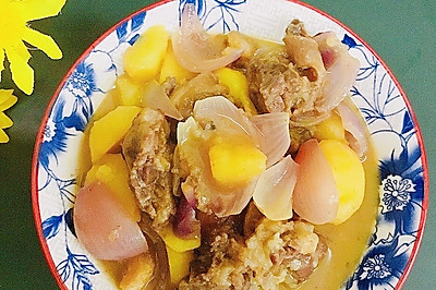 ţ