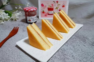 ε