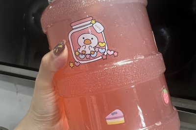 ÷֦