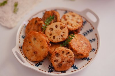 ըź