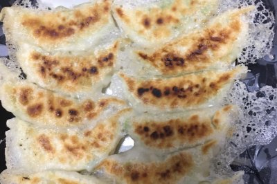 бڹ