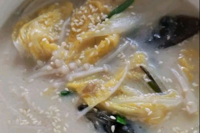 ޲