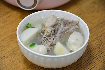 腔骨芋头汤