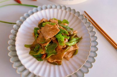 ཷ